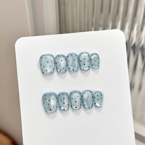 targazing Spring/Summer Blue Cat Eye Press-On Nails with Glitter Dots - Handmade Short Wearable Nails for a Chic and Simple Look 🌌✨ - 图片 2
